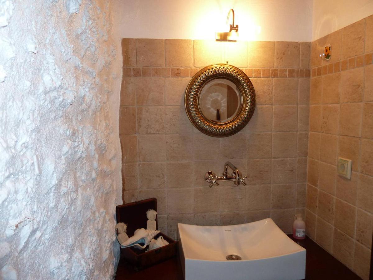 Pyrgos 1869 Villa ยีธิโอ ภายนอก รูปภาพ